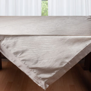 Σατέν τραπεζοκαρέ 2009 (130cm x 130cm) γκρί